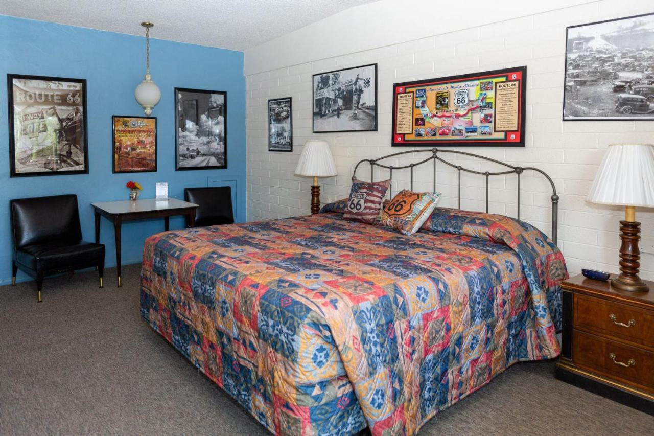 Grand Canyon Caverns Inn Peach Springs Exterior foto